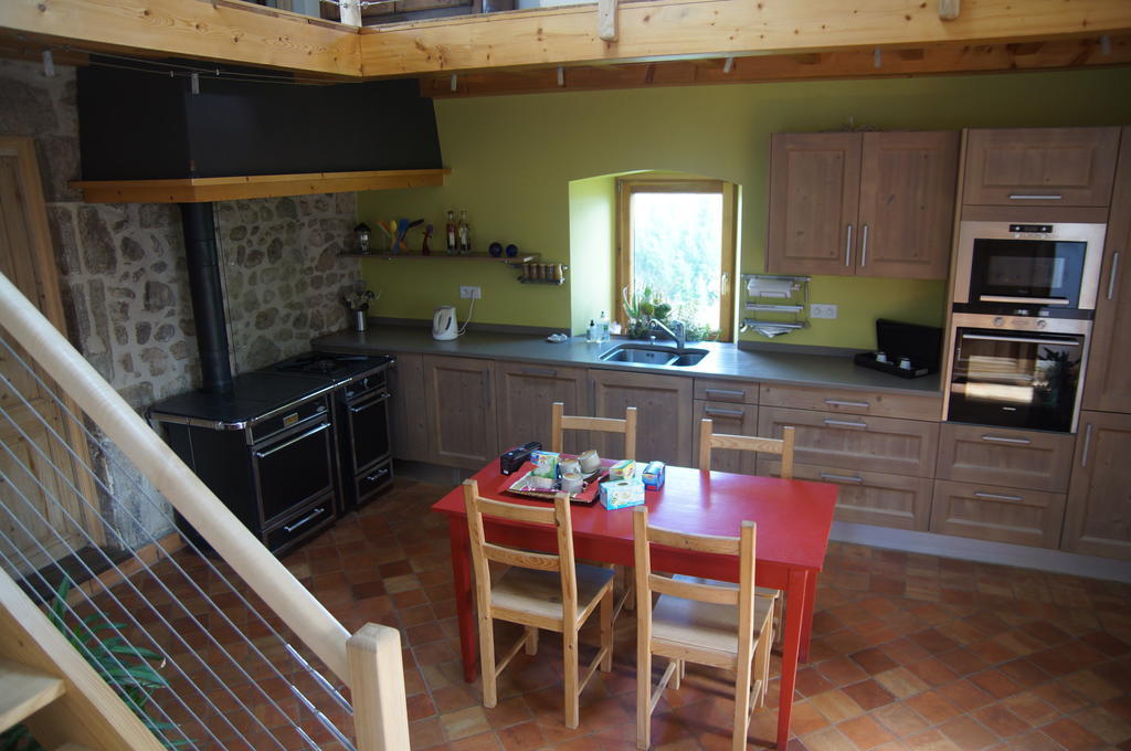 Bed and Breakfast Le Grand Noe Roisey Zewnętrze zdjęcie