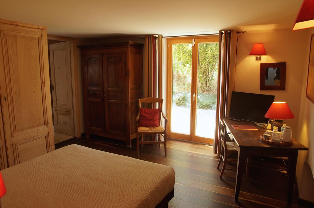 Bed and Breakfast Le Grand Noe Roisey Zewnętrze zdjęcie